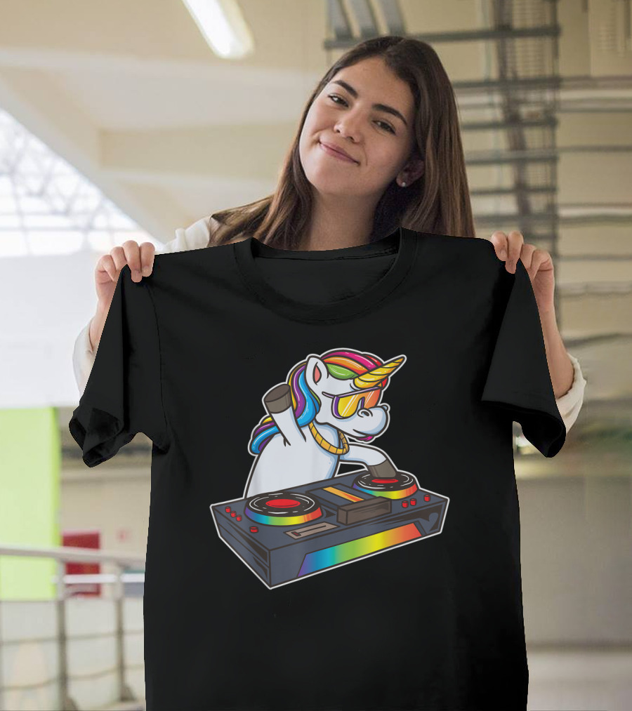 Unicorn DJ EDM Dance Party Club Disk Jockey T-Shirt