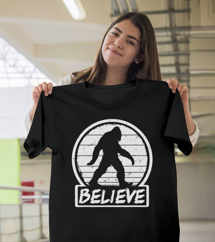 Believe Bigfoot Sasquatch Cryptid Sunset T-Shirt
