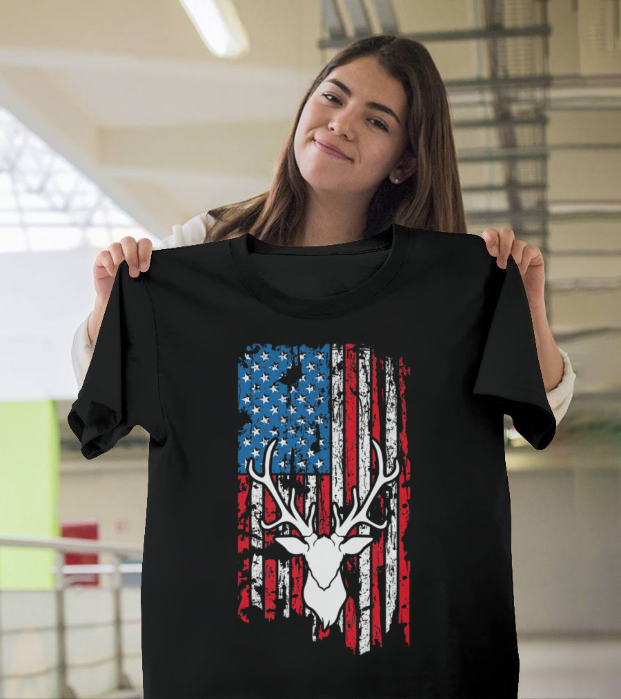 Deer Antler Silhouette American Flag Hunting T-Shirt