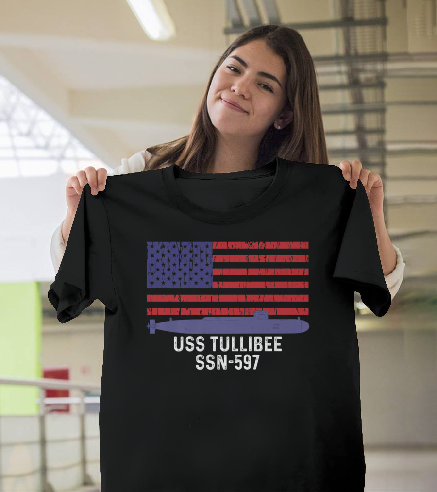 USS Tullibee SSN-597 Navy Submarine American Flag T-Shirt