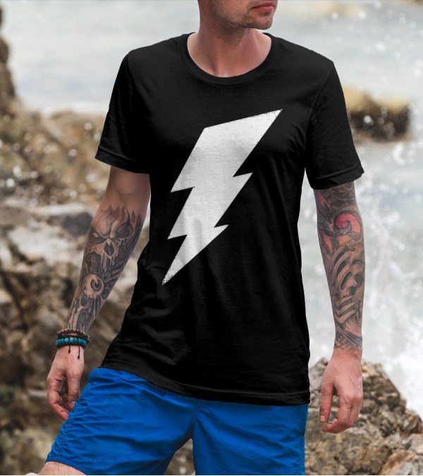 Distressed Lightning Bolt Fun Quick Halloween T-Shirt
