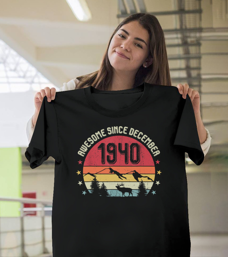 Awesome Since December 1940 Vintage Outdoor Wilderness Retro Sunset T-Shirt