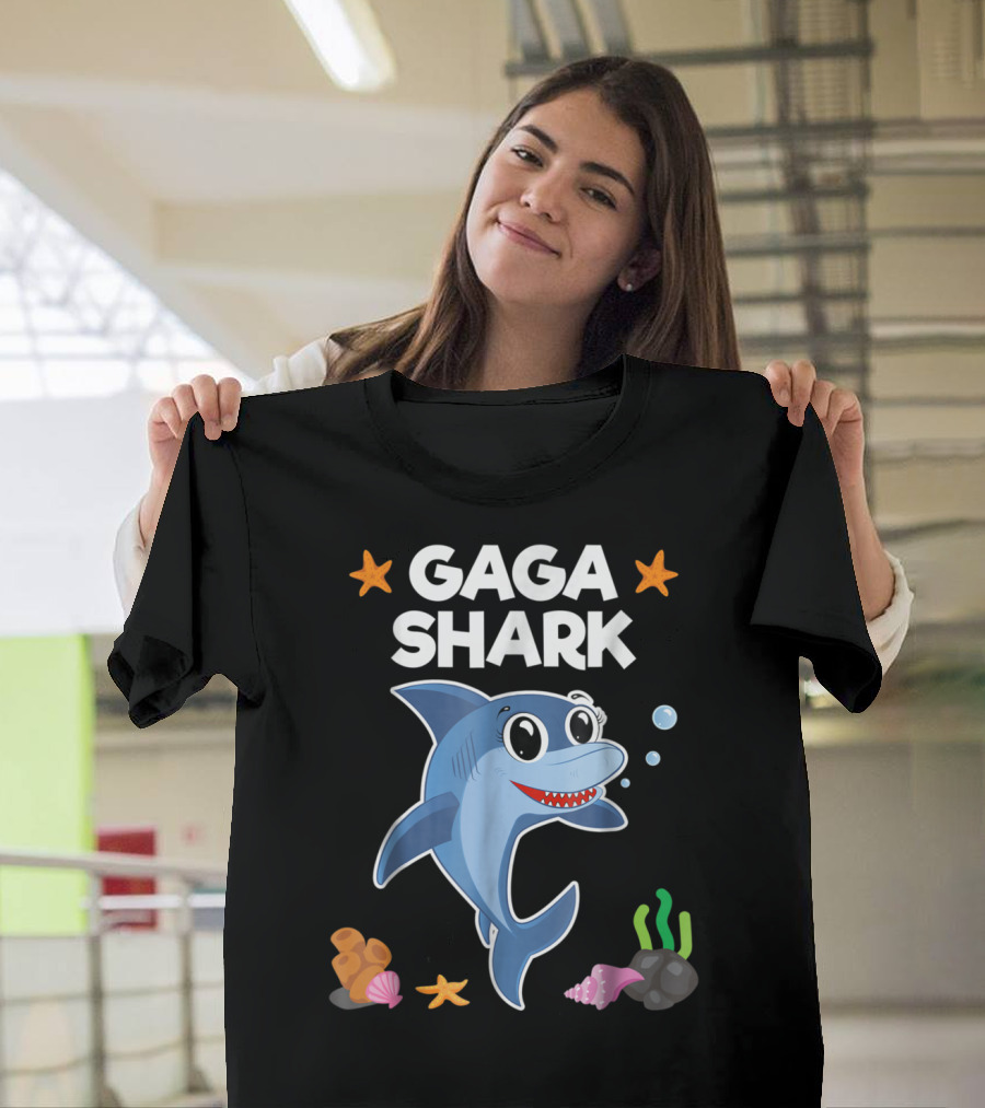 Gaga Shark Birthday Grandma T-Shirt