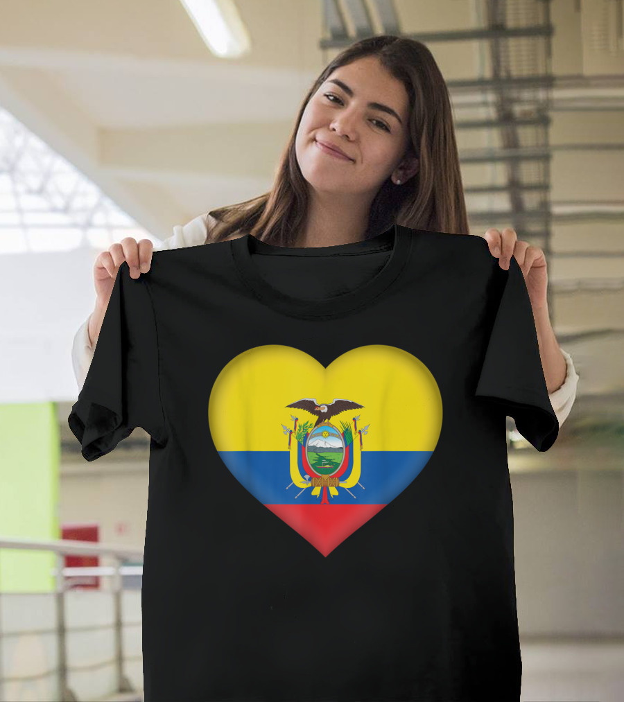 I Love Ecuador Heart Ecuadorian Flag Emblem T-Shirt