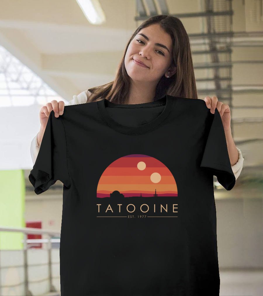 Tatooine Est. 1977 Twin Suns Desert Landscape T-Shirt