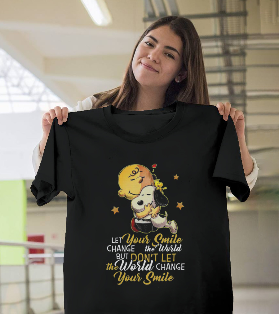 Charlie Brown Snoopy Let Your Smile Change the World Hugging Stars T-Shirt