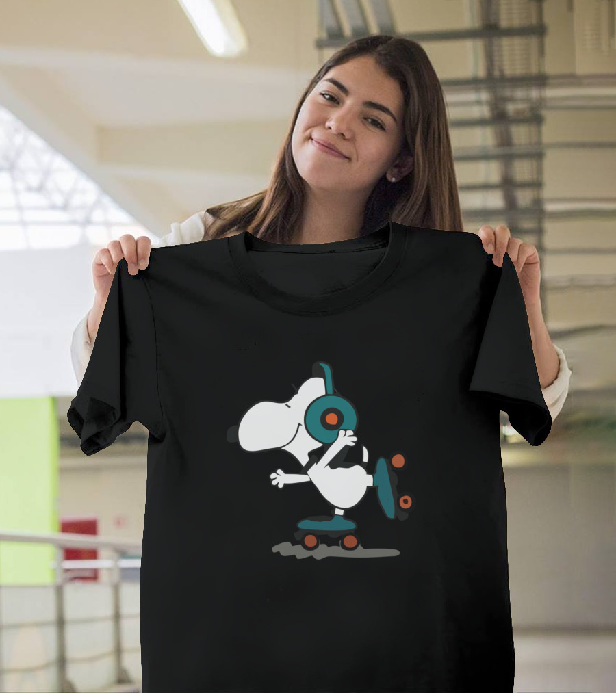 Snoopy Roller Skating with Headphones Peanuts Comic T-Shirt