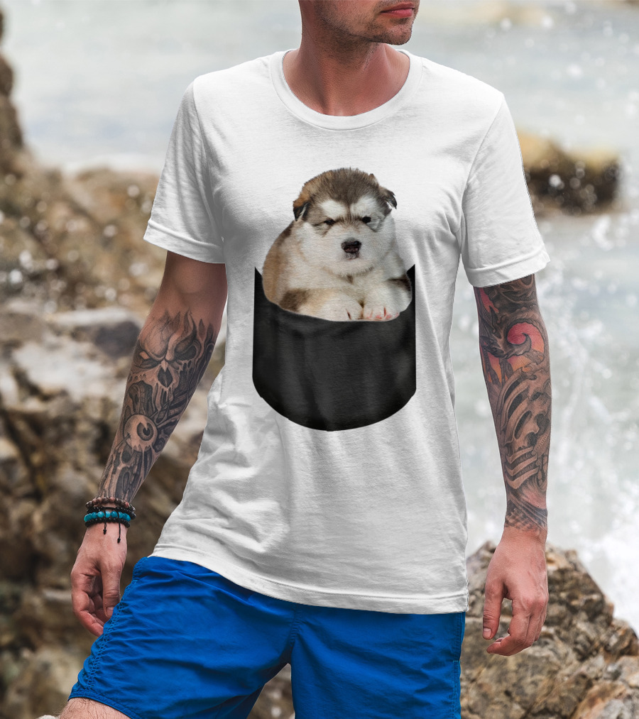 Alaskan Funny Dog In Pocket T-Shirt