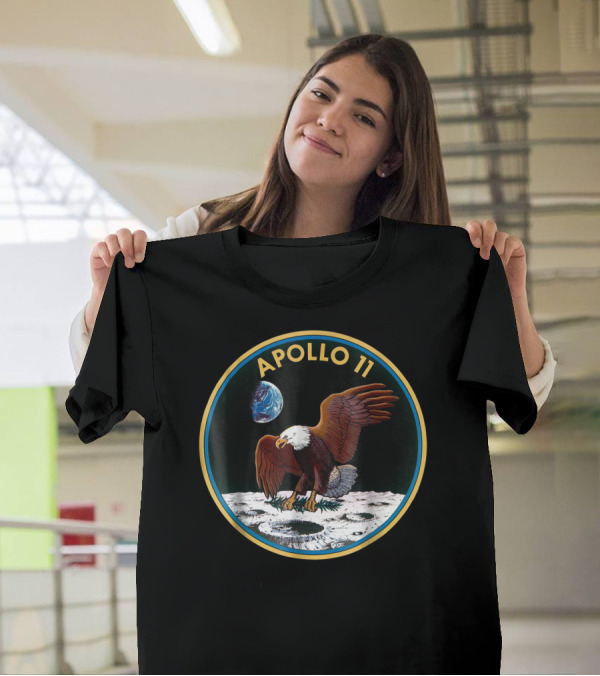 Apollo 11 NASA Space Mission Moon Landing Emblem Eagle T-Shirt