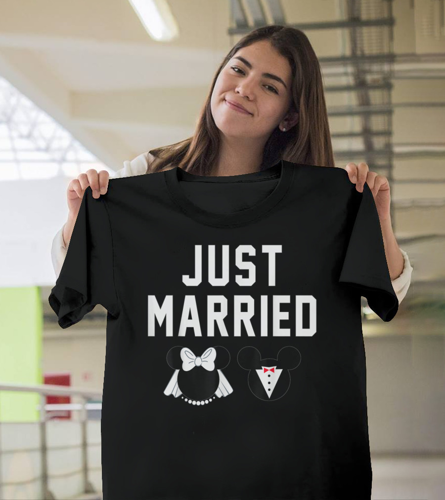 Just Married Disney Mickey Ears Bridal Tuxedo Bow T-Shirt