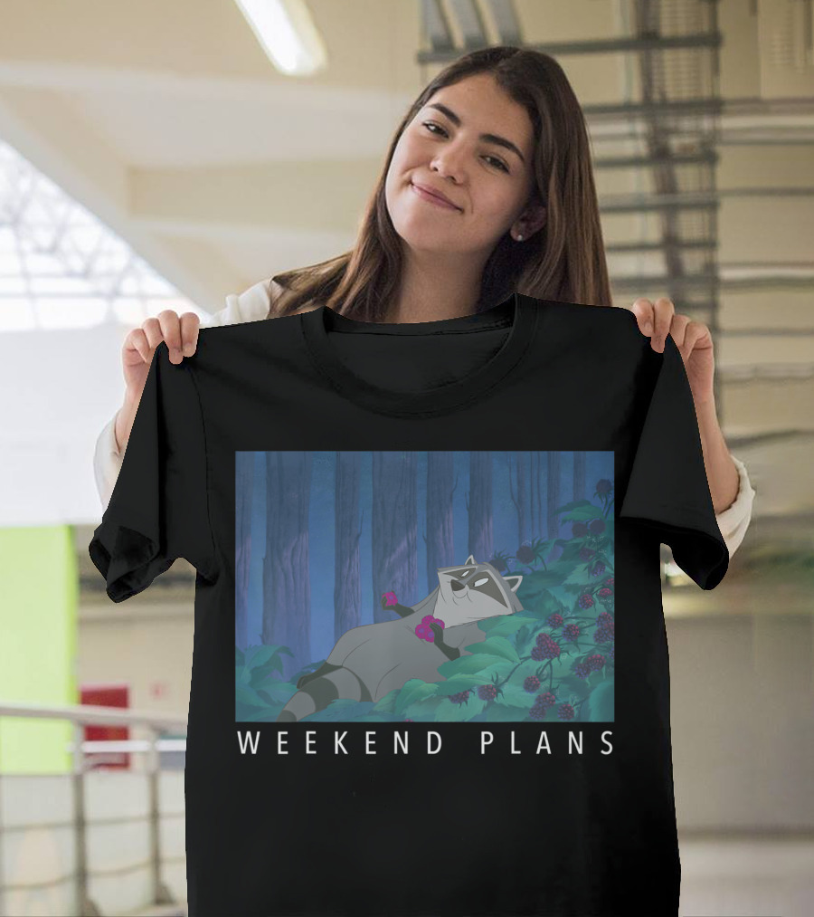 Disney Pocahontas Meeko Relaxing in Forest Weekend Plans T-Shirt