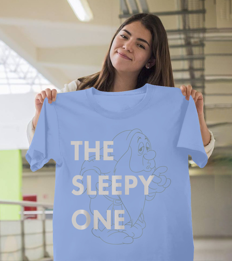 Disney Snow White Dwarf The Sleepy One Outline T-Shirt