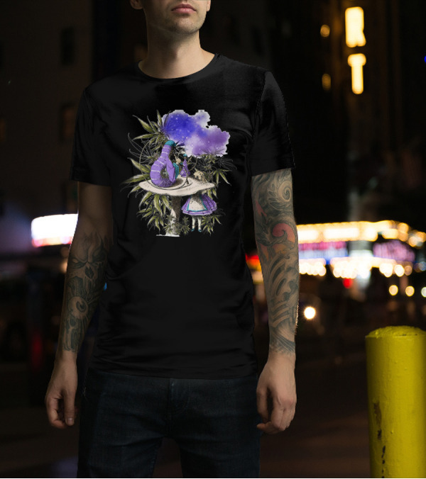 Caterpillar Smoking Hookah With Alice And Psychedelic Wonderland Elements T-Shirt
