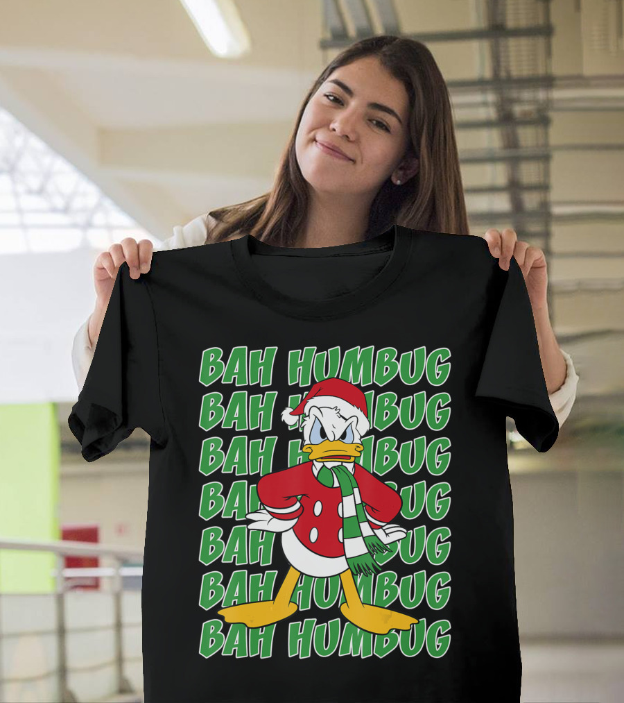 Disney Donald Duck Bah Humbug Christmas Santa Hat and Scarf T-Shirt