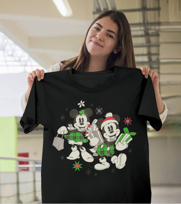 Disney Vintage Mickey And Minnie Mouse Holiday Fun With Presents And Winter Outfits T-Shirt