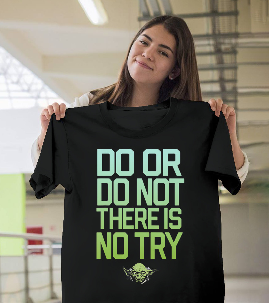 Star Wars Yoda Do Or Do Not There Is No Try Green Text with Yoda Head T-Shirt