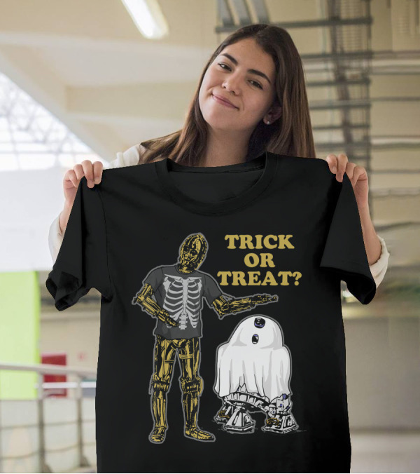 Star Wars Droids Trick Or Treat With Skeleton And Ghost Costumes Halloween Theme 8Y T-Shirt