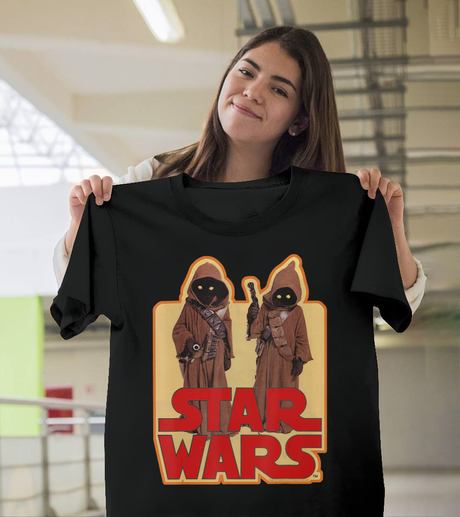 Star Wars Jawas Posing Iconic Brown Robes with Yellow Eyes T-Shirt