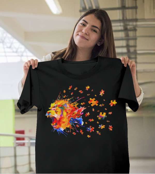 Autism Awareness Roar Colorful Lion Puzzle Pieces T-Shirt