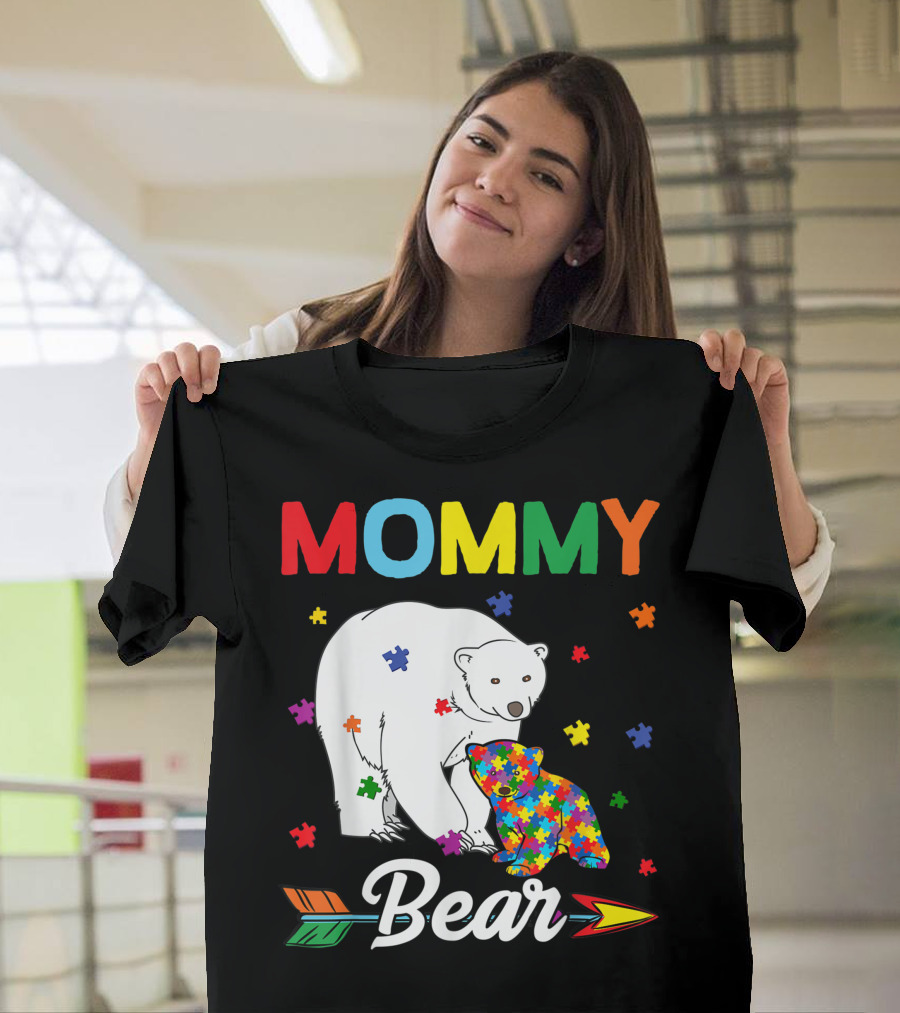 Mommy Bear Cute Autism Awareness Month Family T-Shirt