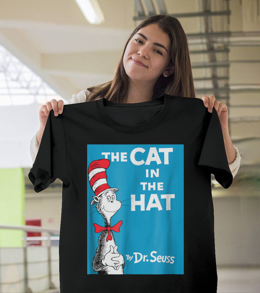THE CAT IN THE HAT BY DR. SEUSS BOOK COVER IMAGE RED BOW TIE ICONIC STRIPED HAT T-Shirt