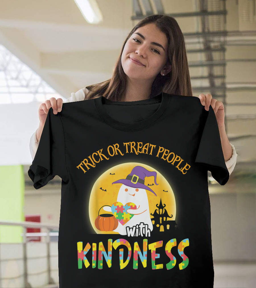 Trick Or Treat People With Kindness Ghost Autism Heart Halloween T-Shirt