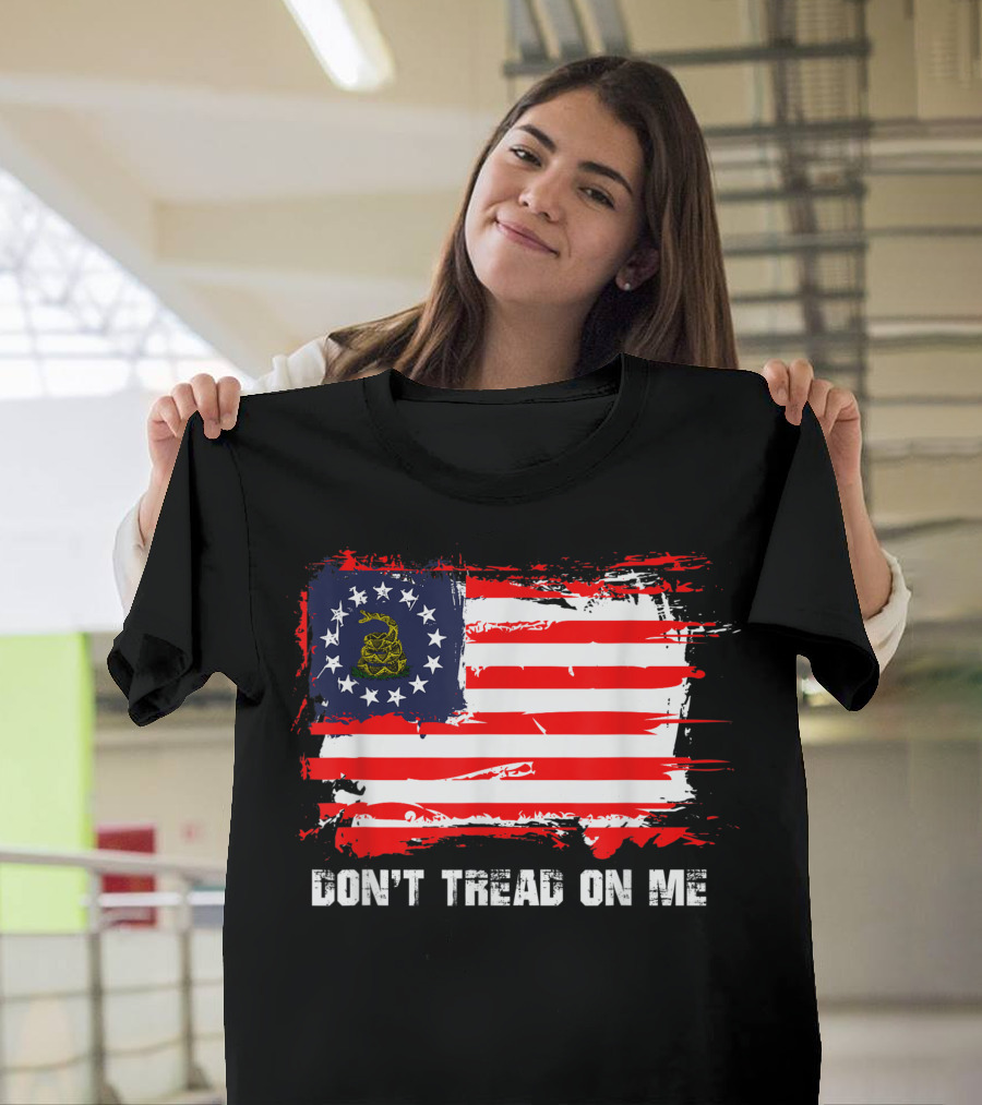 Betsy Ross Flag Don't Tread On Me Patriot American T-Shirt