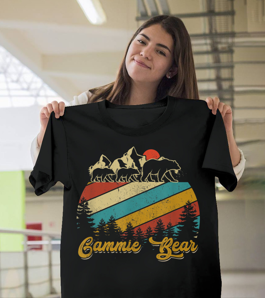 Cammie Bear With Cubs Mountain Sunset Vintage Retro Wilderness T-Shirt