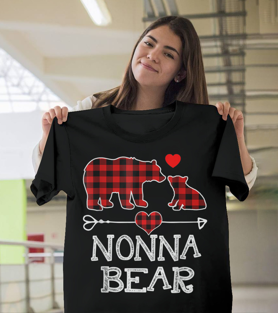 Nonna Bear Red Plaid Heart Buffalo Check Family Christmas T-Shirt