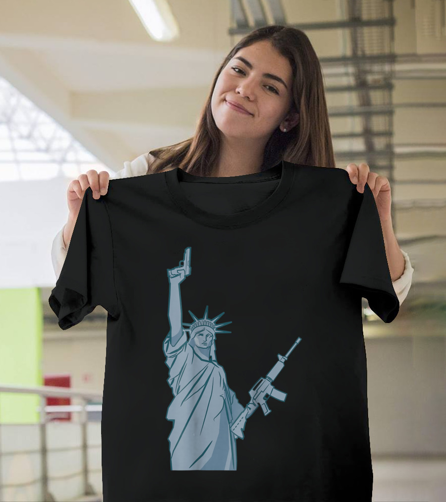 Statue Of Liberty Gun Dual Wielding Pistols and Rifle T-Shirt