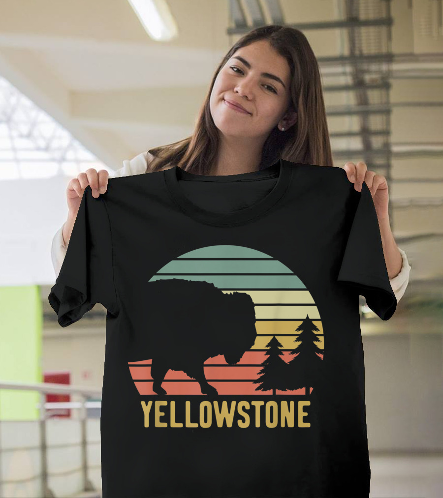 Yellowstone National Park Vintage Sunset Buffalo Pines T-Shirt