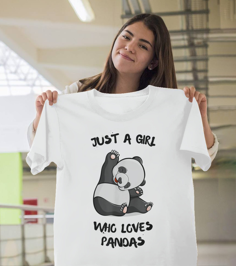 Just A Girl Who Loves Pandas Cute Bear Panda T-Shirt