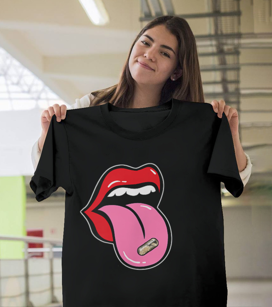 Mdma Ecstasy Pill Subtle Ecstasy Molly Ecstasy EDM Rave DJ Iconic Tongue Capsule T-Shirt
