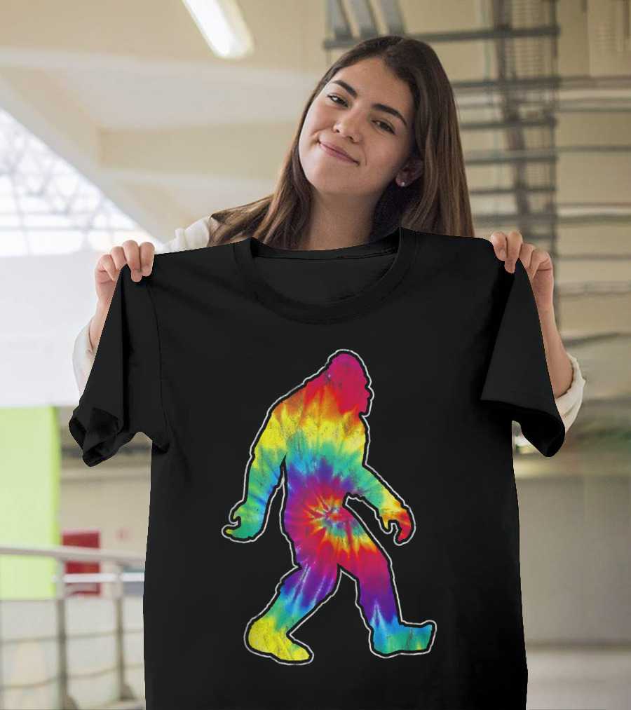 Vintage 60s Hippie Bigfoot Tie Dye Rainbow T-Shirt