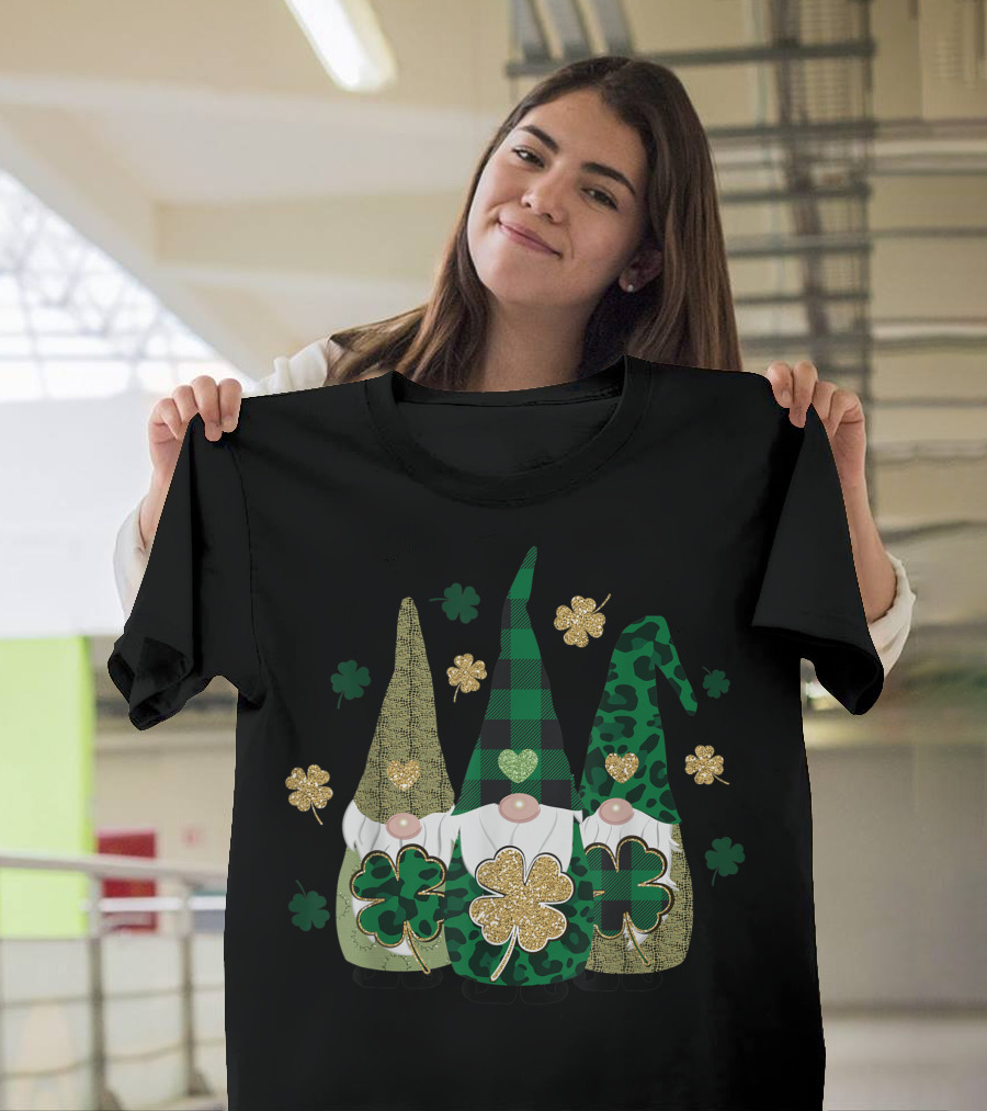 Irish Gnome St Patricks Day Shamrock Glittery Green Lucky Leprechauns T-Shirt