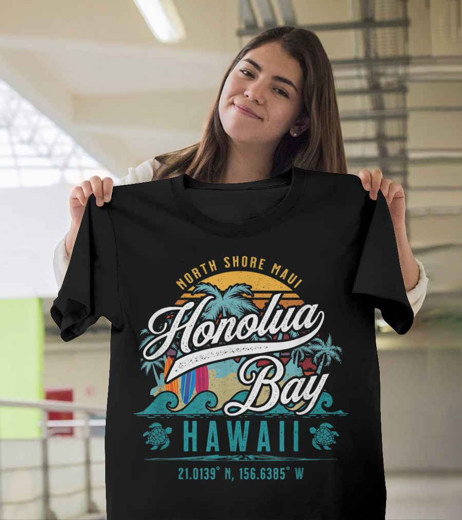 North Shore Maui Honolua Bay Hawaii Sun Surf Snorkel Coordinates Tropical Scene T-Shirt