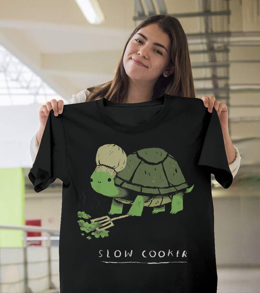 Slow Cooker Chef Turtle Cooking Humor T-Shirt