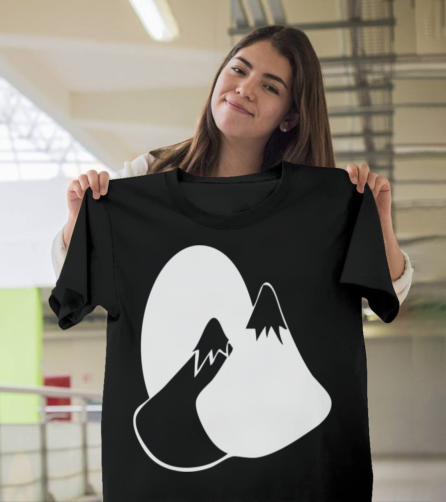 Mountain Peaks Silhouette Minimalist T-Shirt
