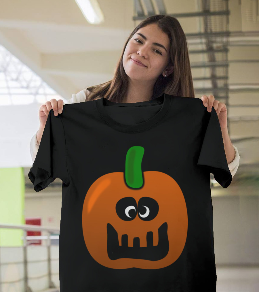 Cameron The Silly Halloween Pumpkin Goofy Cartoon Face DIGITAL DIRECT T-Shirt
