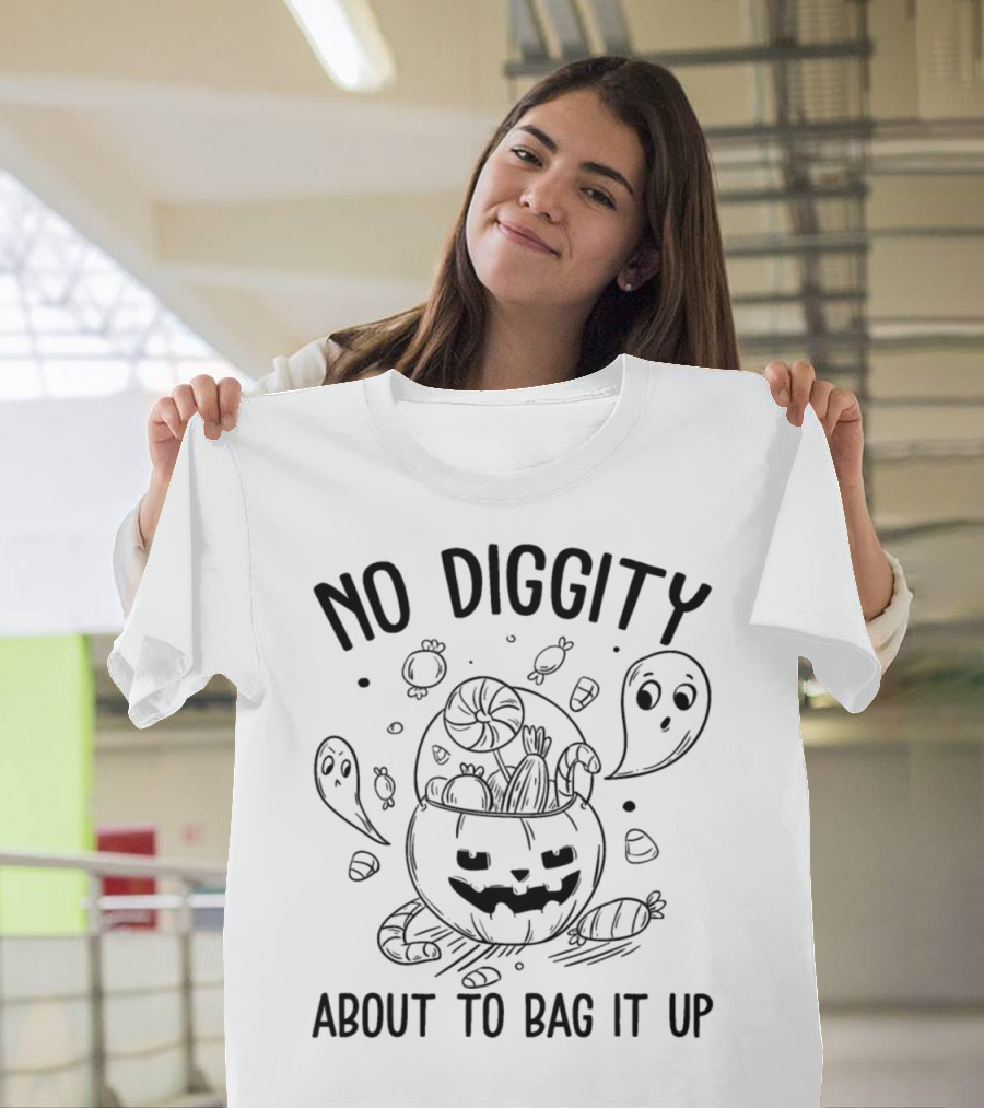 No Diggity About To Bag It Up Funny Pumpkin Ghosts and Candies T-Shirt