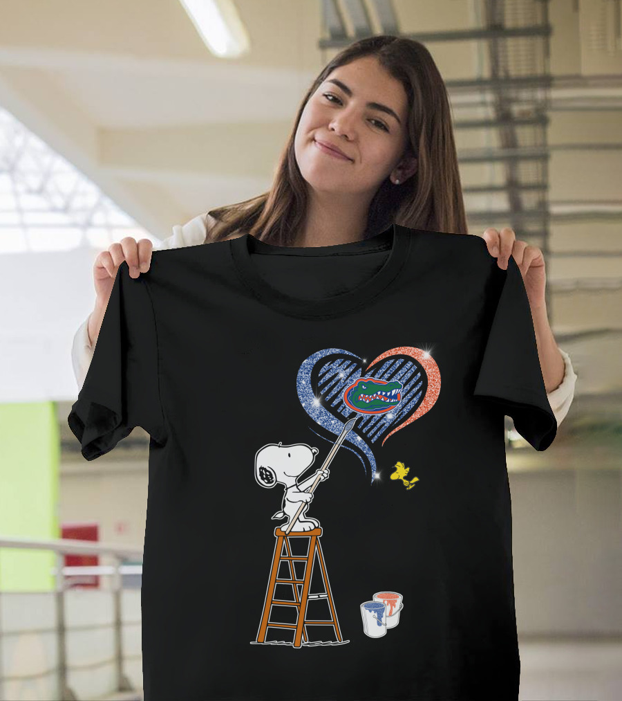 Snoopy Florida Gators Painting Heart With Snoopy And Woodstock T-Shirt