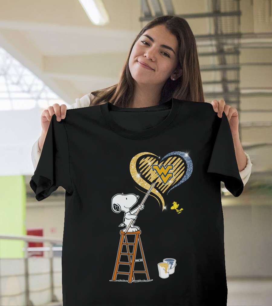 Snoopy Painting West Virginia Heart-Logo Art With Effects T-Shirt