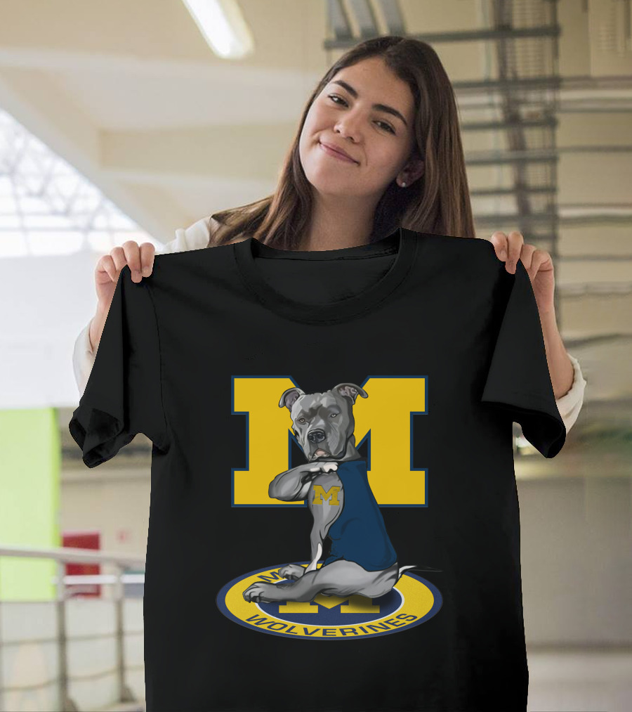 Michigan Wolverines Dog In Blue Outfit With Big Yellow M T-Shirt