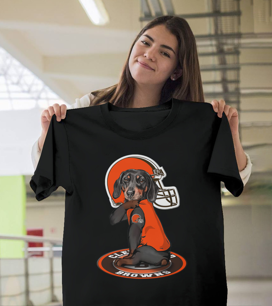 Cleveland Browns Dog In Football Helmet And Jersey T-Shirt