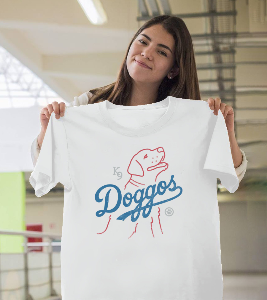 K9 Doggos Red Line Art Blue Script Paw Prints T-Shirt