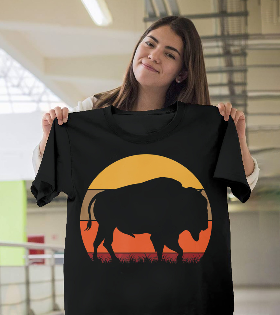 Bison Silhouette Great American Buffalo Sunset Scene T-Shirt