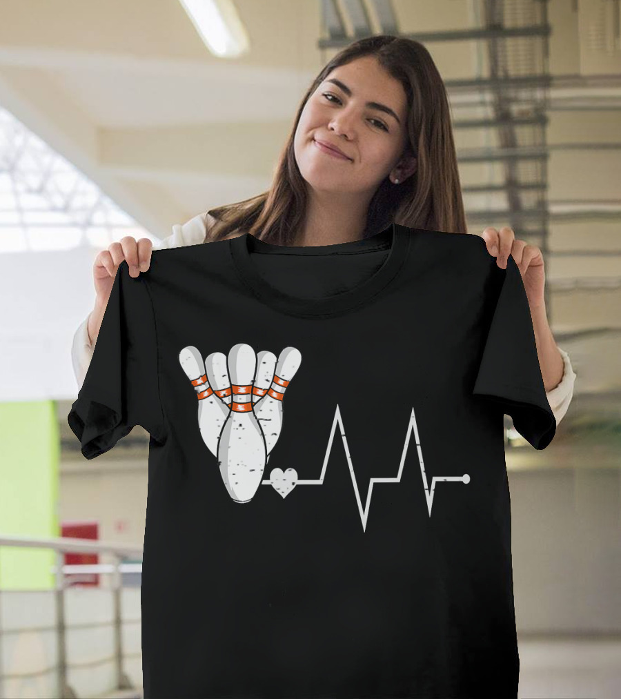 Bowling Love Heartbeat Pins Strike Team T-Shirt