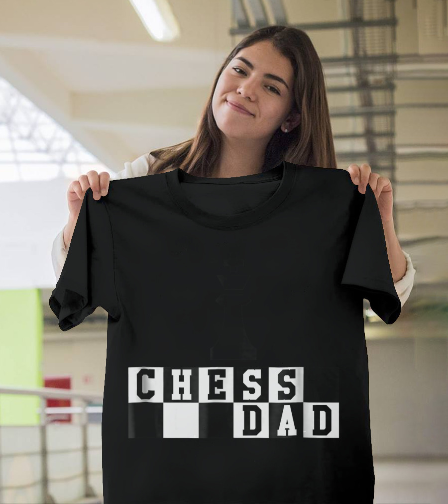 Chess Dad Cheesy Corn Dad Joke Checkm King T-Shirt
