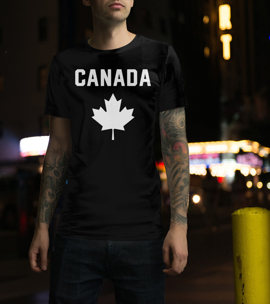 CANADA Minimalist Canadian Flag Maple Leaf T-Shirt