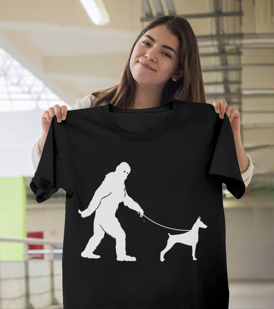 Bigfoot and Doberman Funny Cute Sasquatch Walking Dog T-Shirt
